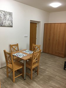 AP1 - 4 lůžkový apartmán s vlastní koupelnou